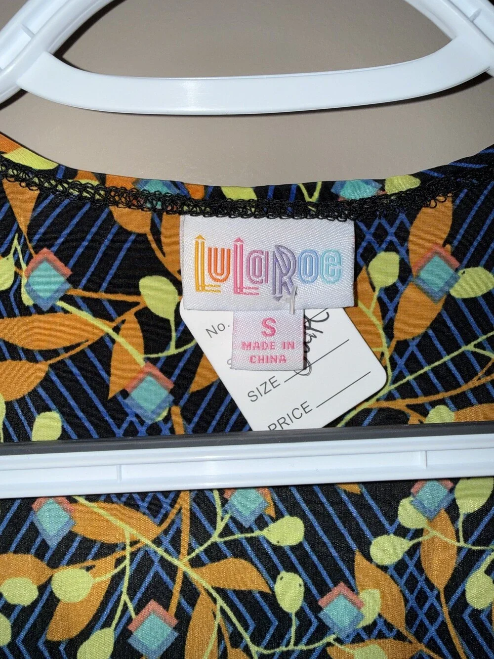 N/A vibrant sleeveless